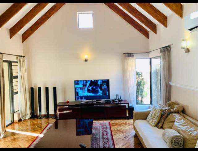 3 BEDROOM CLUSTER TO LET IN LONEHILL